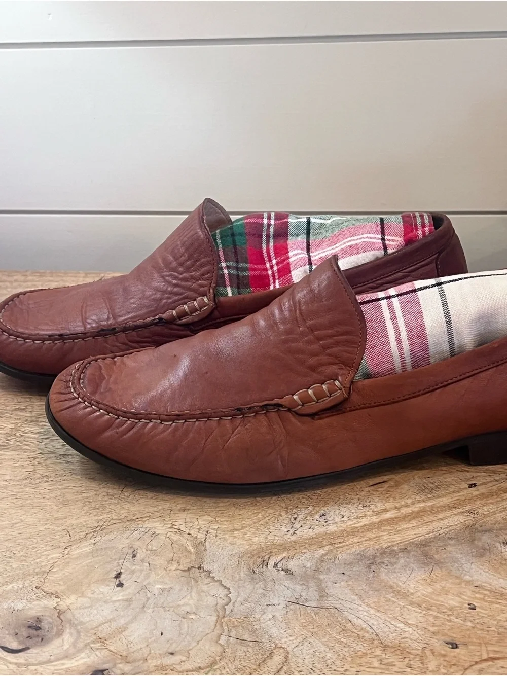 Johnston & Murphy Sheepskin Chestnut Brown Butter Soft Leather Loafers RL